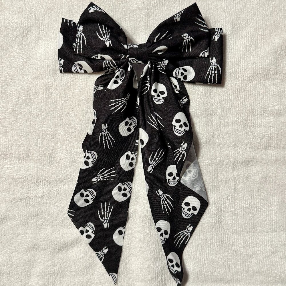 Satin Skull Skelaton Hair Bow